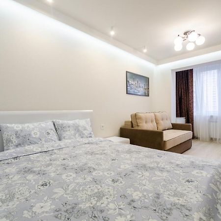 Artal Apartment On Obolonsky Avenue 31 Київ Екстер'єр фото