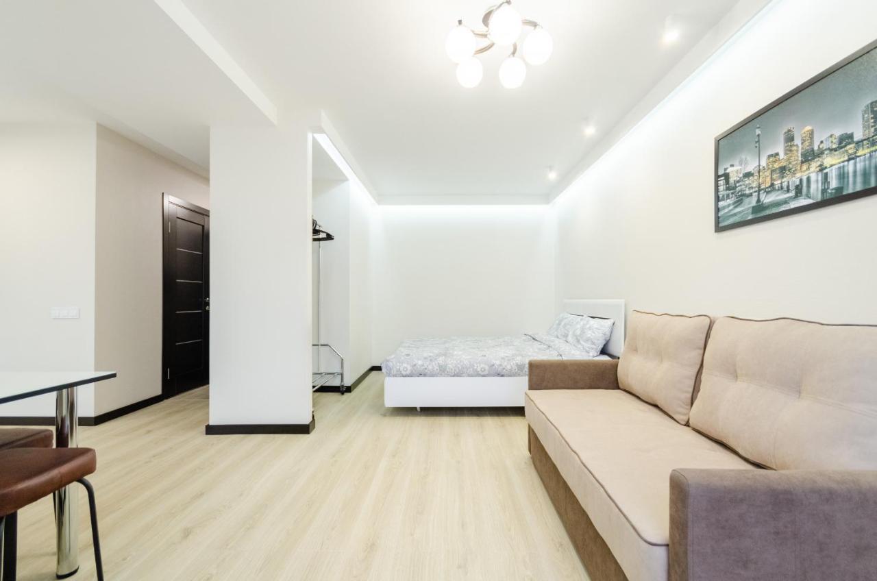 Artal Apartment On Obolonsky Avenue 31 Київ Екстер'єр фото