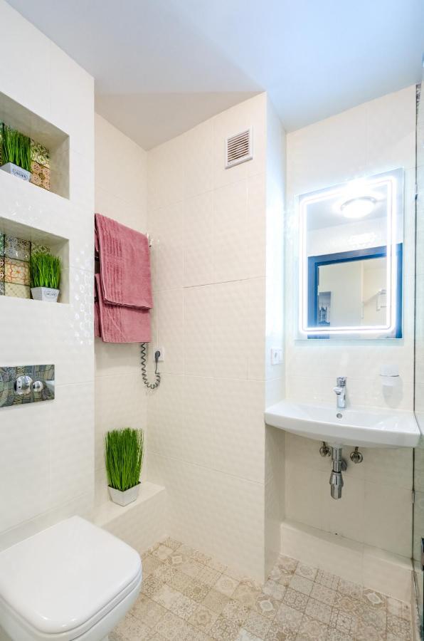 Artal Apartment On Obolonsky Avenue 31 Київ Екстер'єр фото