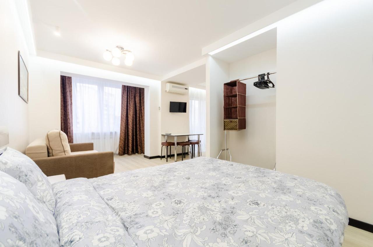 Artal Apartment On Obolonsky Avenue 31 Київ Екстер'єр фото
